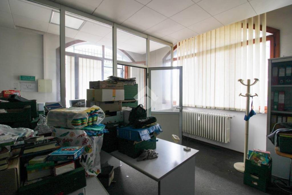 ufficio in vendita a Cassina de' Pecchi