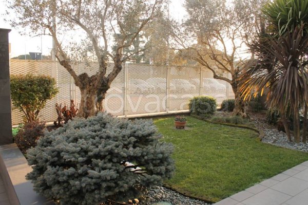 casa indipendente in vendita a Cassina de' Pecchi