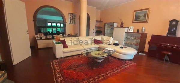 casa indipendente in vendita a Cassina de' Pecchi