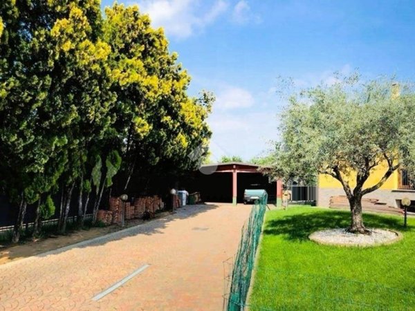 casa indipendente in vendita a Cassina de' Pecchi