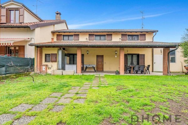 casa indipendente in vendita a Cassina de' Pecchi