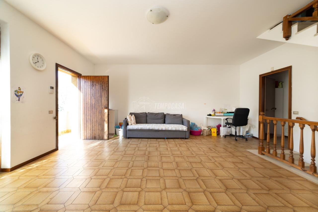 casa indipendente in vendita a Cassina de' Pecchi