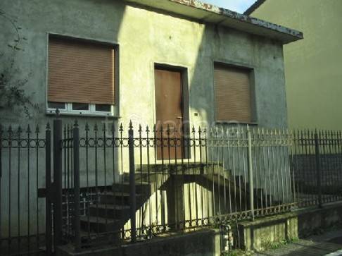 casa indipendente in vendita a Cassina de' Pecchi