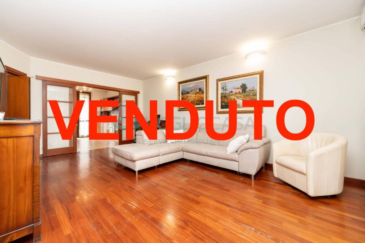 appartamento in vendita a Cassina de' Pecchi in zona Sant'Agata Martesana