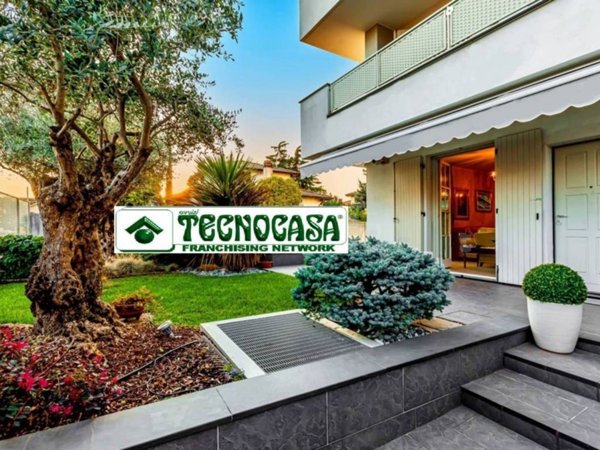 casa indipendente in vendita a Cassina de' Pecchi