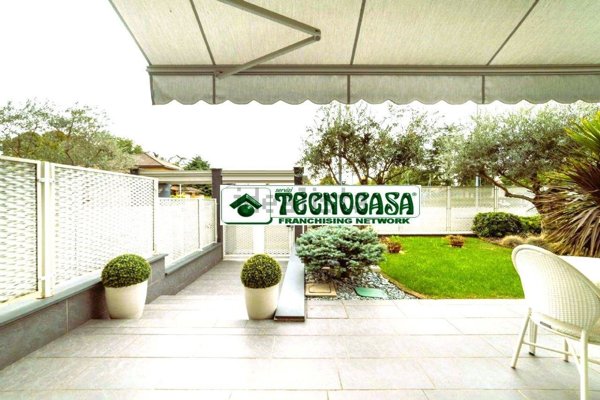 casa indipendente in vendita a Cassina de' Pecchi