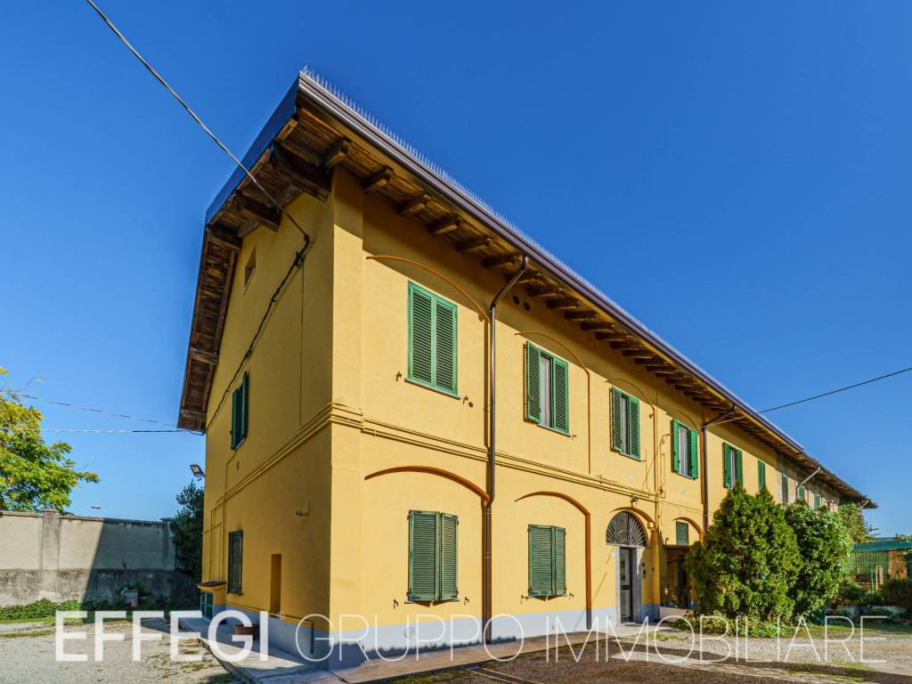 appartamento in vendita a Cassina de' Pecchi in zona Sant'Agata Martesana