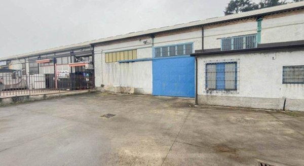 locale commerciale in vendita a Cassina de' Pecchi