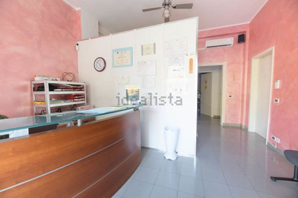 negozio in vendita a Cassina de' Pecchi