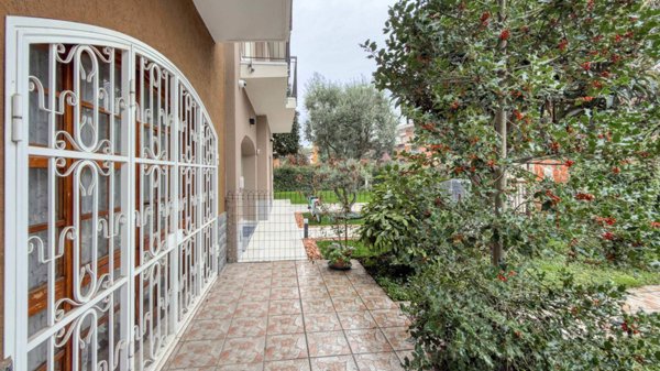 casa indipendente in vendita a Cassina de' Pecchi