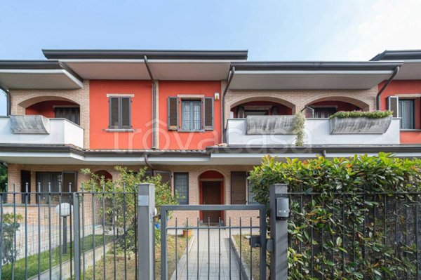 casa indipendente in vendita a Cassina de' Pecchi