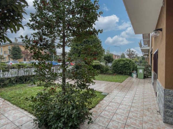 casa indipendente in vendita a Cassina de' Pecchi