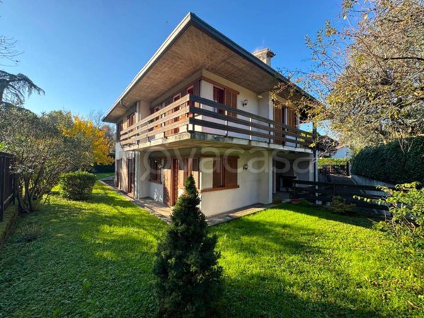 casa indipendente in vendita a Cassina de' Pecchi