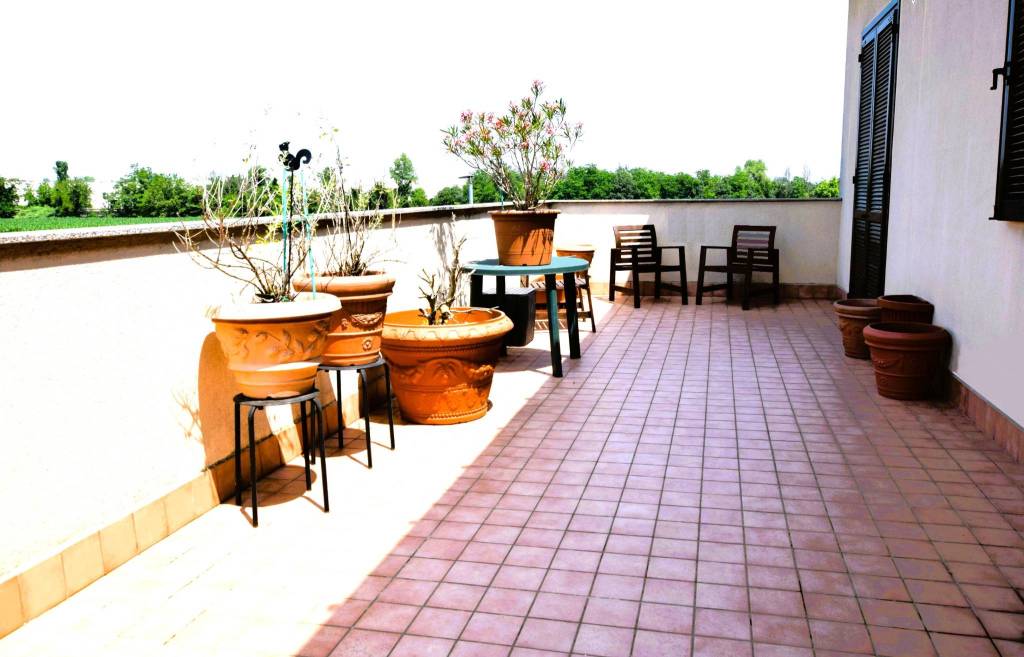 appartamento in vendita a Cassina de' Pecchi in zona Sant'Agata Martesana