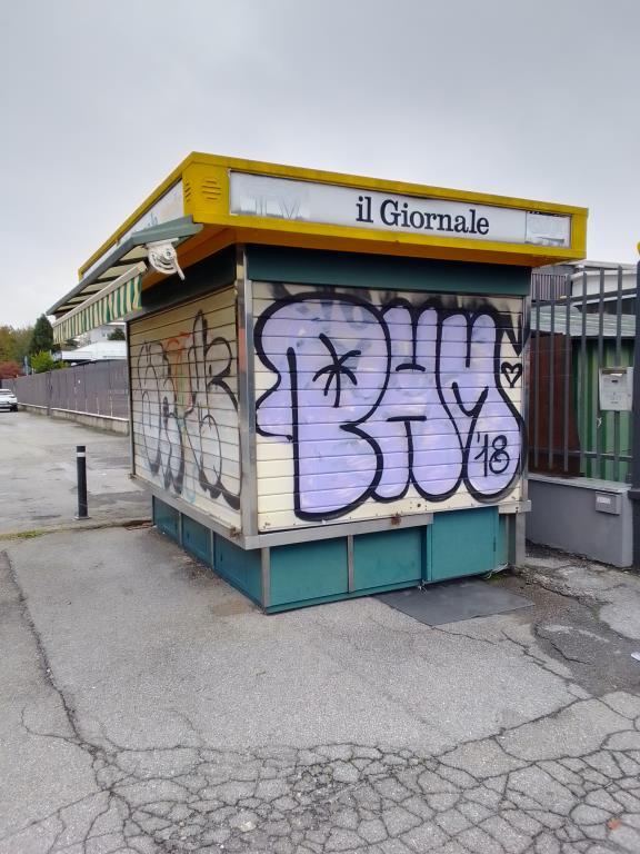 negozio in vendita a Cassina de' Pecchi