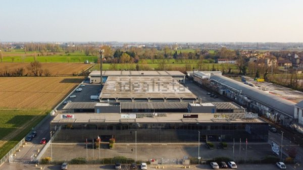 ufficio in vendita a Cassina de' Pecchi