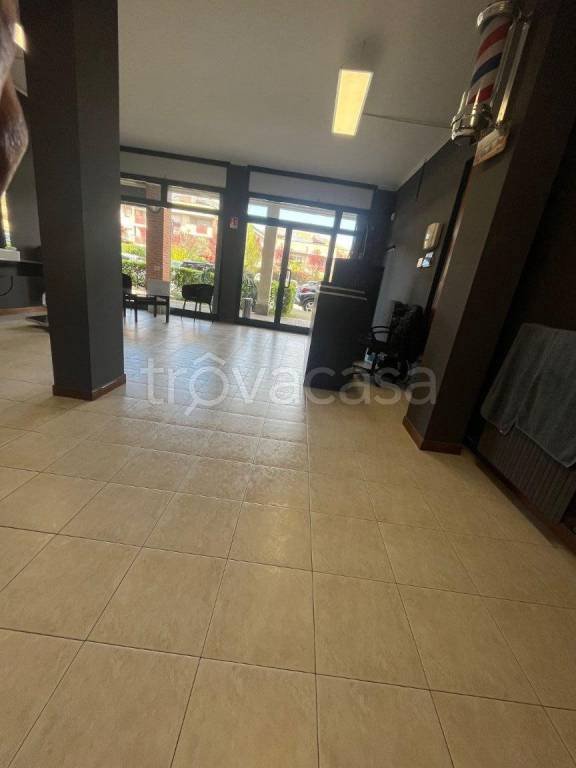 negozio in vendita a Cassina de' Pecchi