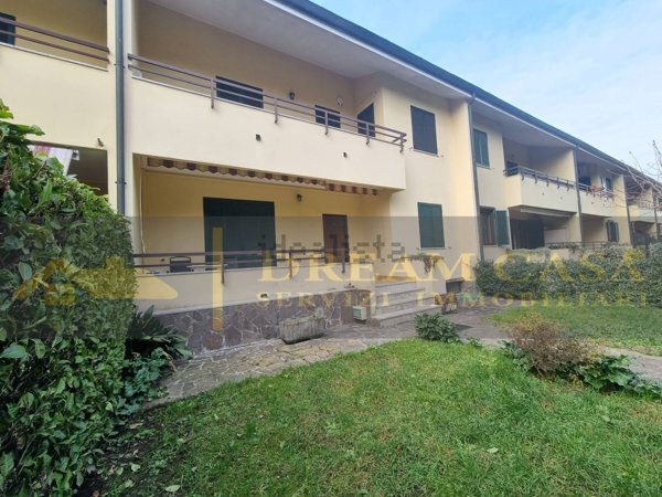 casa indipendente in vendita a Cassina de' Pecchi