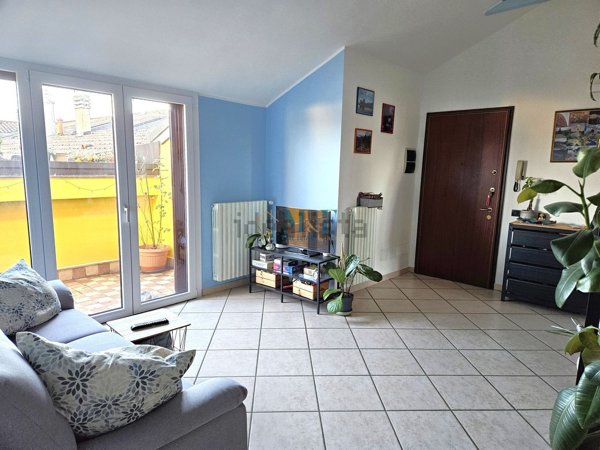 appartamento in vendita a Cassina de' Pecchi in zona Sant'Agata Martesana