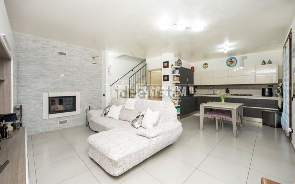 appartamento in vendita a Cassina de' Pecchi