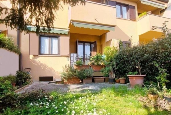 casa indipendente in vendita a Cassina de' Pecchi