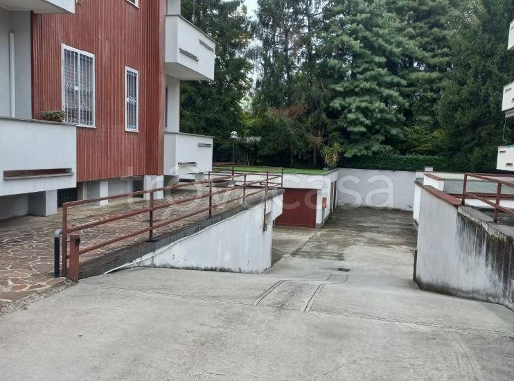 negozio in vendita a Cassina de' Pecchi