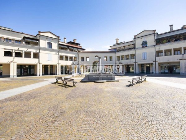 appartamento in vendita a Cassina de' Pecchi in zona Sant'Agata Martesana