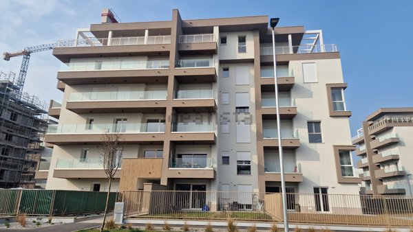 appartamento in vendita a Cassina de' Pecchi in zona Sant'Agata Martesana