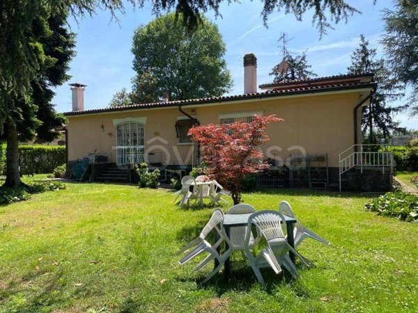 casa indipendente in vendita a Cassina de' Pecchi
