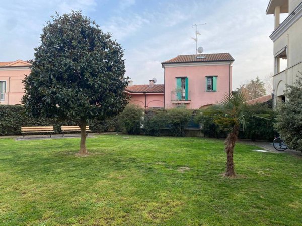 appartamento in vendita a Cassina de' Pecchi in zona Sant'Agata Martesana