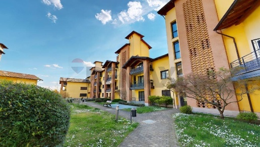 appartamento in vendita a Cassina de' Pecchi in zona Sant'Agata Martesana