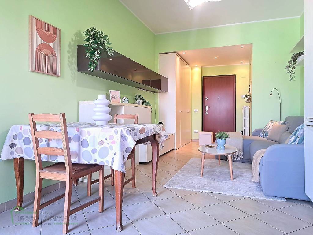 appartamento in vendita a Cassina de' Pecchi in zona Sant'Agata Martesana