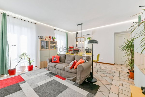 appartamento in vendita a Cassina de' Pecchi in zona Sant'Agata Martesana
