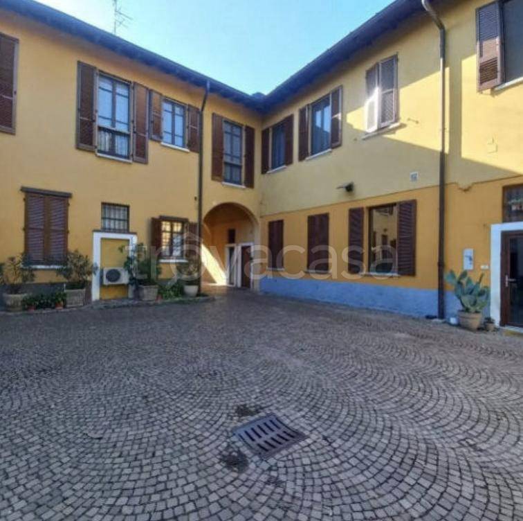 appartamento in vendita a Cassina de' Pecchi in zona Sant'Agata Martesana