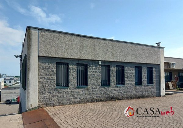 ufficio in vendita a Cassina de' Pecchi in zona Sant'Agata Martesana