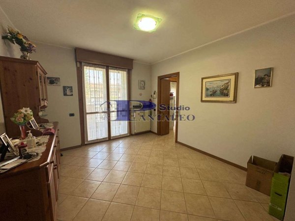 appartamento in vendita a Cassinetta di Lugagnano