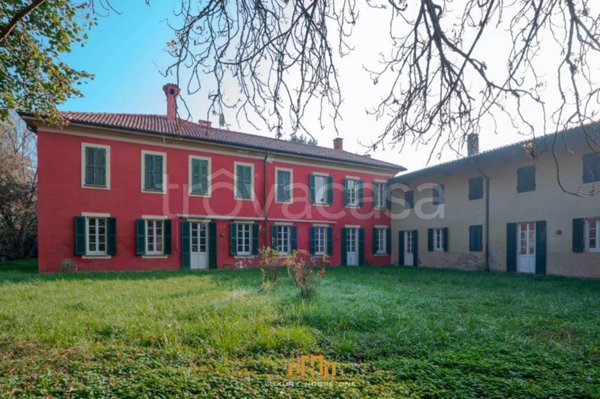 terreno agricolo in vendita a Cassinetta di Lugagnano