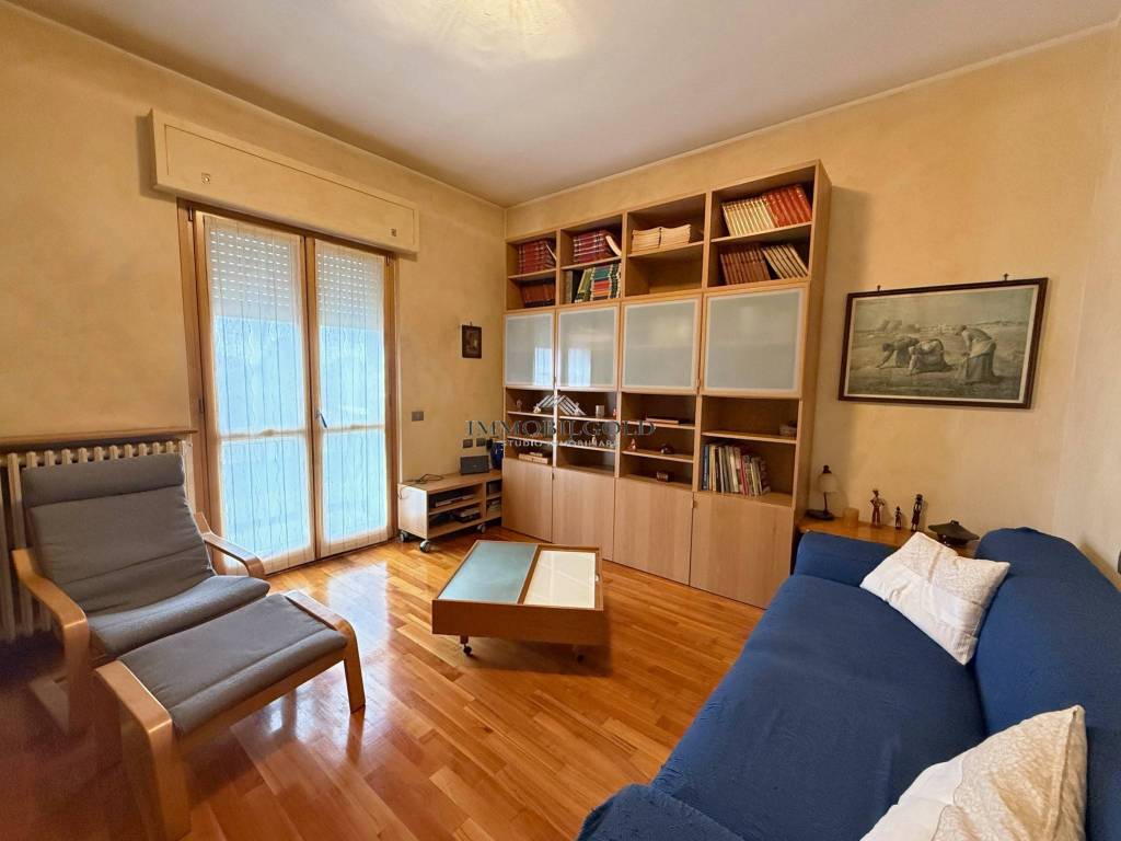 appartamento in vendita a Cassinetta di Lugagnano