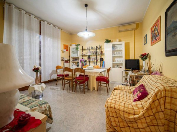 casa indipendente in vendita a Castano Primo