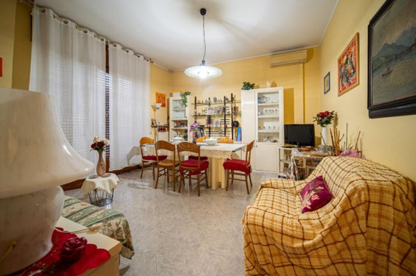 casa indipendente in vendita a Castano Primo