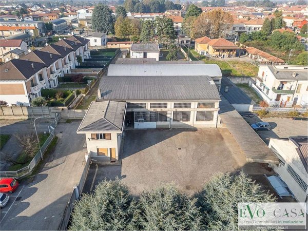 capannone in vendita a Castano Primo