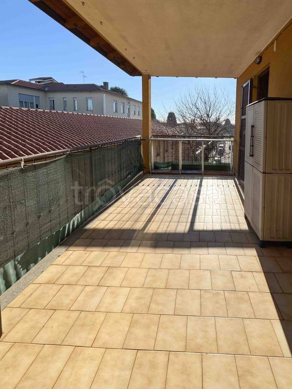 appartamento in vendita a Castano Primo