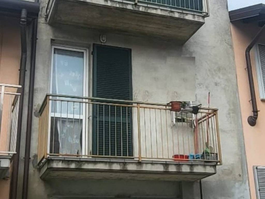 appartamento in vendita a Castano Primo