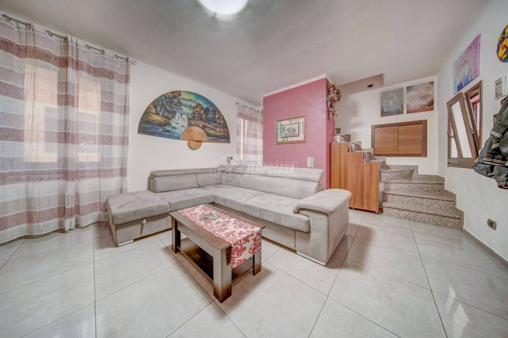 appartamento in vendita a Castano Primo