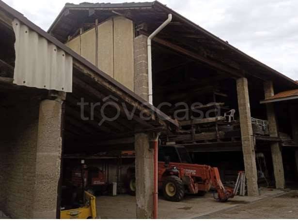 appartamento in vendita a Castano Primo
