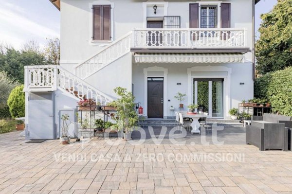 casa indipendente in vendita a Castano Primo