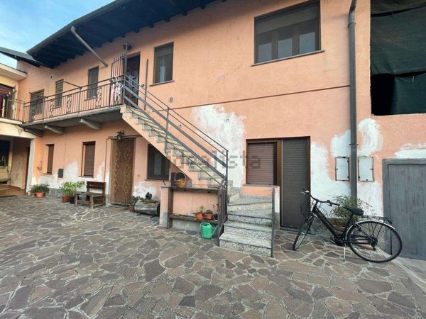 appartamento in vendita a Castano Primo