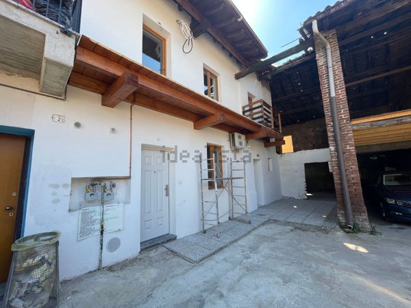 appartamento in vendita a Castano Primo