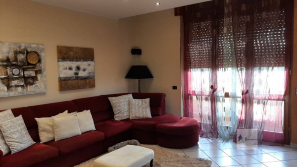 casa indipendente in vendita a Castano Primo