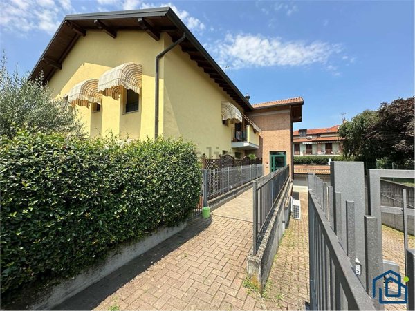 appartamento in vendita a Castano Primo